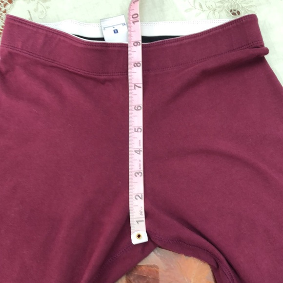 SOLD Nike Leg A See High Waisted Leggings Size Small Burgundy Pink - Picture 6 of 8